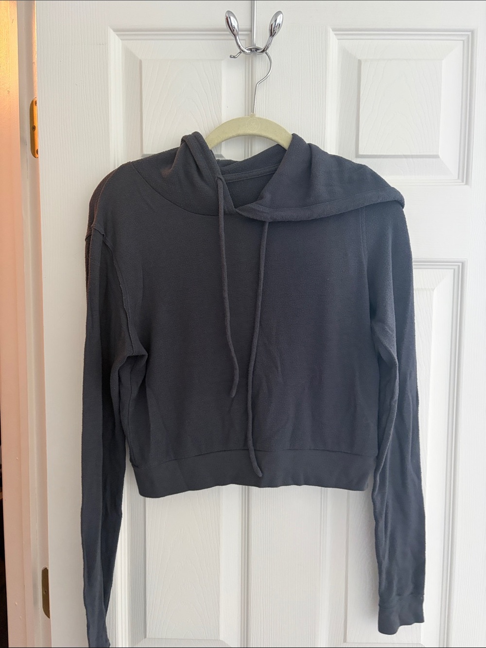 ALO Charcoal Blue Lightweight Pullover